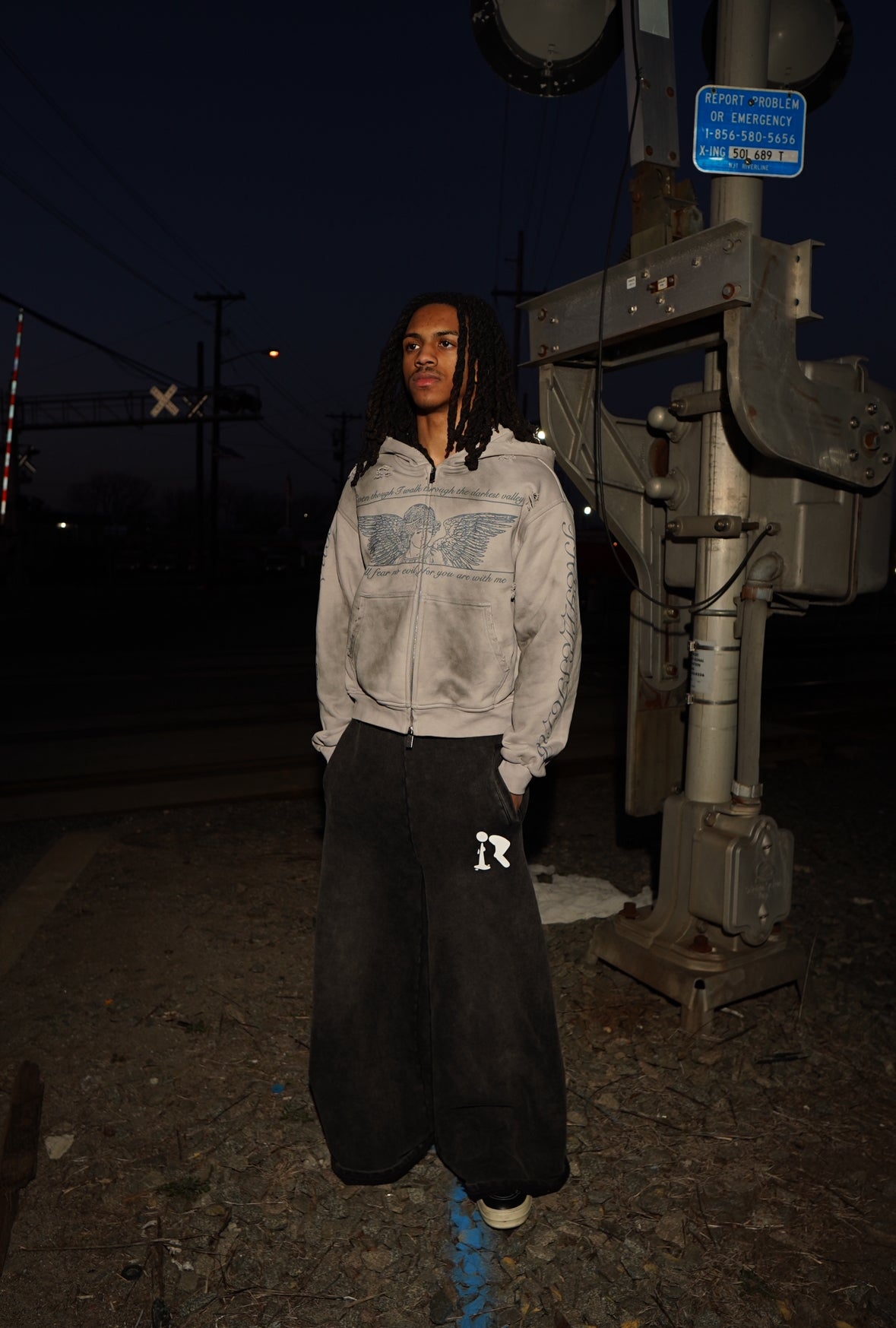 ZIP-UPS