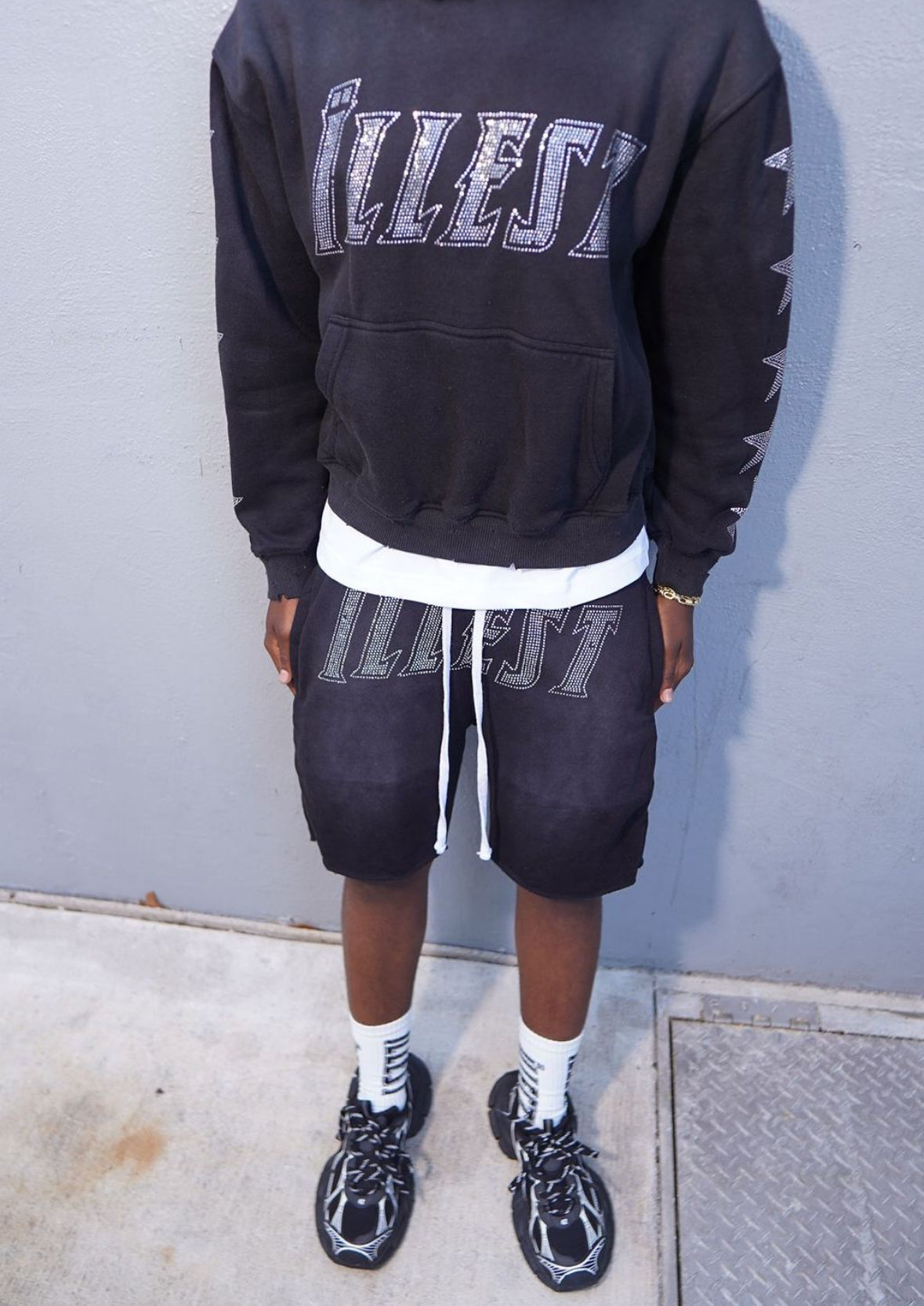 LOGO SHORTS [DAZZLE] – The Illest Club